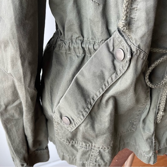 Converse one star utility military style woman’s jacket military green - Picture 7 of 7